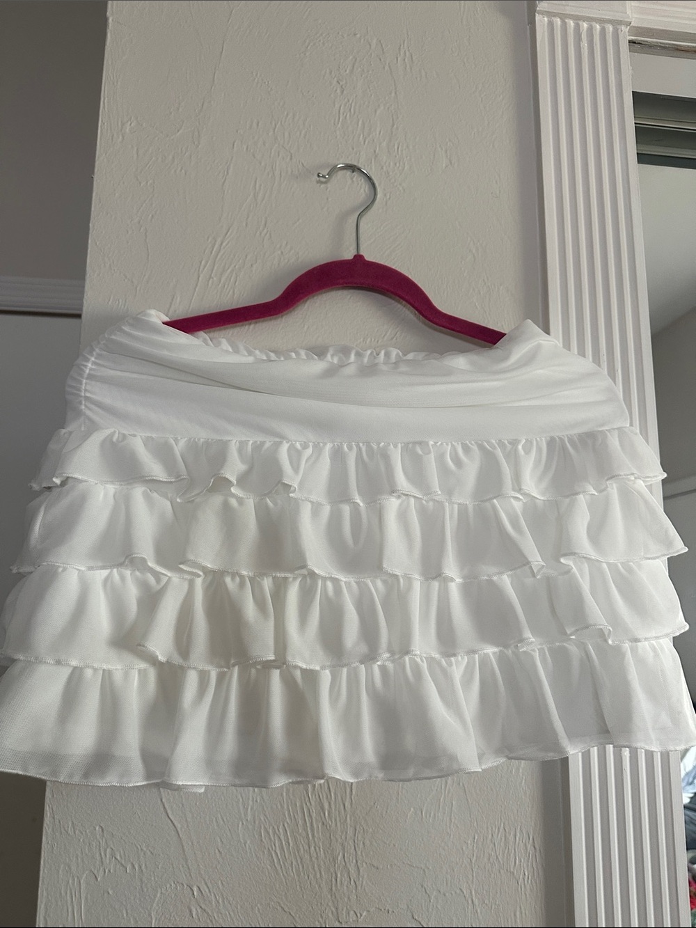 SHEIN White Tiered Ruffle Mini Skirt